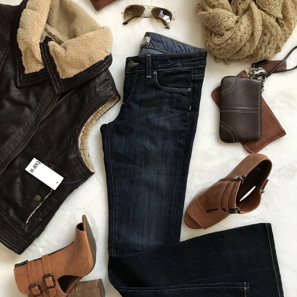 Paige Laurel Canyon Low Rise Bootcut Jeans 👖 24